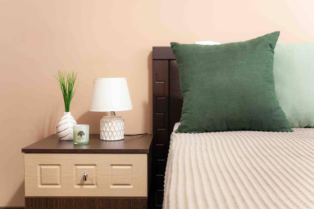 Gg Home - Cozy 1 Bedroom Apartment On Kazbegi Avenue 15 Тбілісі Екстер'єр фото