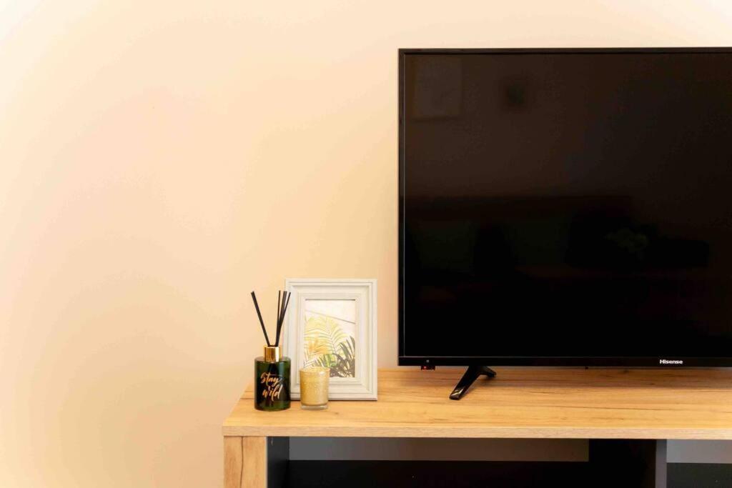 Gg Home - Cozy 1 Bedroom Apartment On Kazbegi Avenue 15 Тбілісі Екстер'єр фото