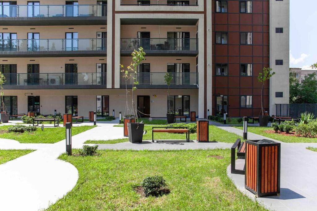 Gg Home - Cozy 1 Bedroom Apartment On Kazbegi Avenue 15 Тбілісі Екстер'єр фото