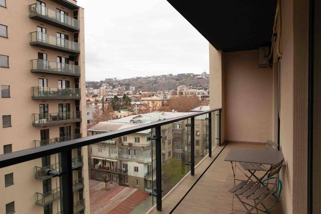 Gg Home - Cozy 1 Bedroom Apartment On Kazbegi Avenue 15 Тбілісі Екстер'єр фото
