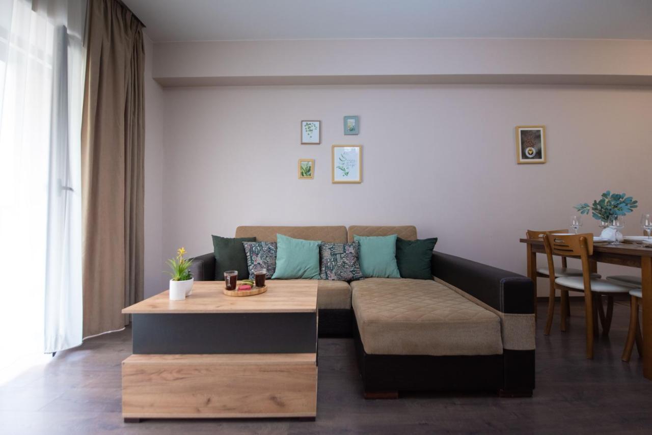 Gg Home - Cozy 1 Bedroom Apartment On Kazbegi Avenue 15 Тбілісі Екстер'єр фото