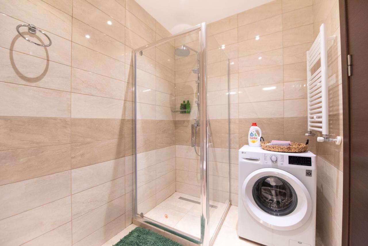 Gg Home - Cozy 1 Bedroom Apartment On Kazbegi Avenue 15 Тбілісі Екстер'єр фото
