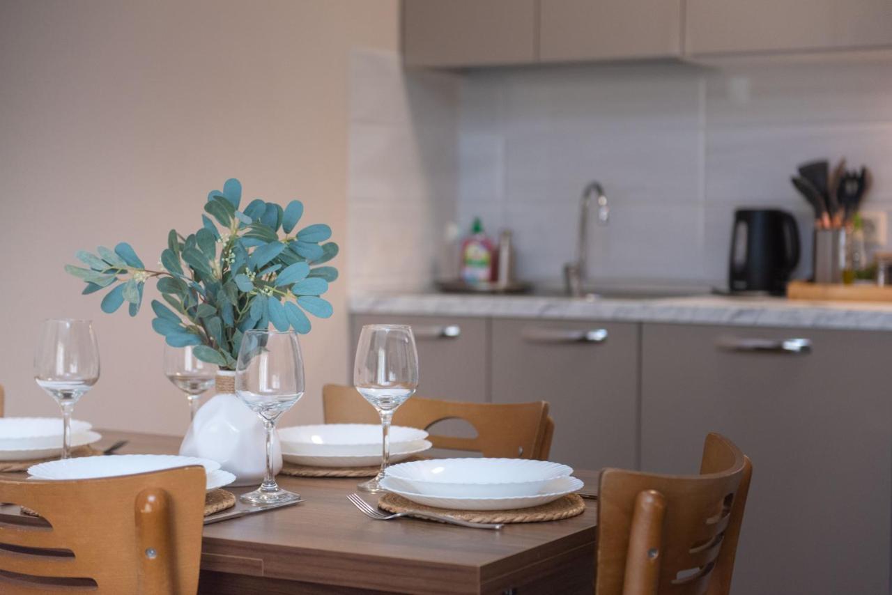 Gg Home - Cozy 1 Bedroom Apartment On Kazbegi Avenue 15 Тбілісі Екстер'єр фото